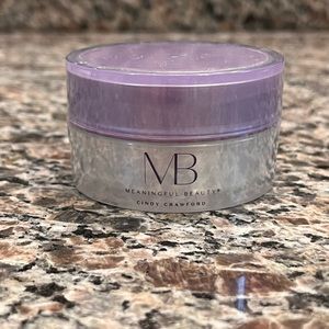 Meaningful beauty by Cyndi Crawford, age recovery night cream